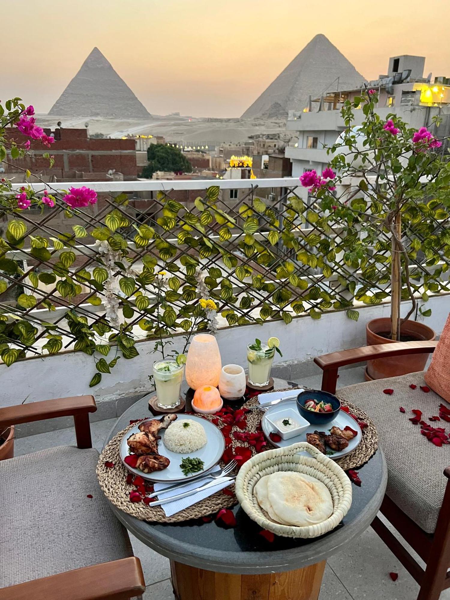 Jimmy Pyramids Hotel Kafret el-Gabal Kültér fotó