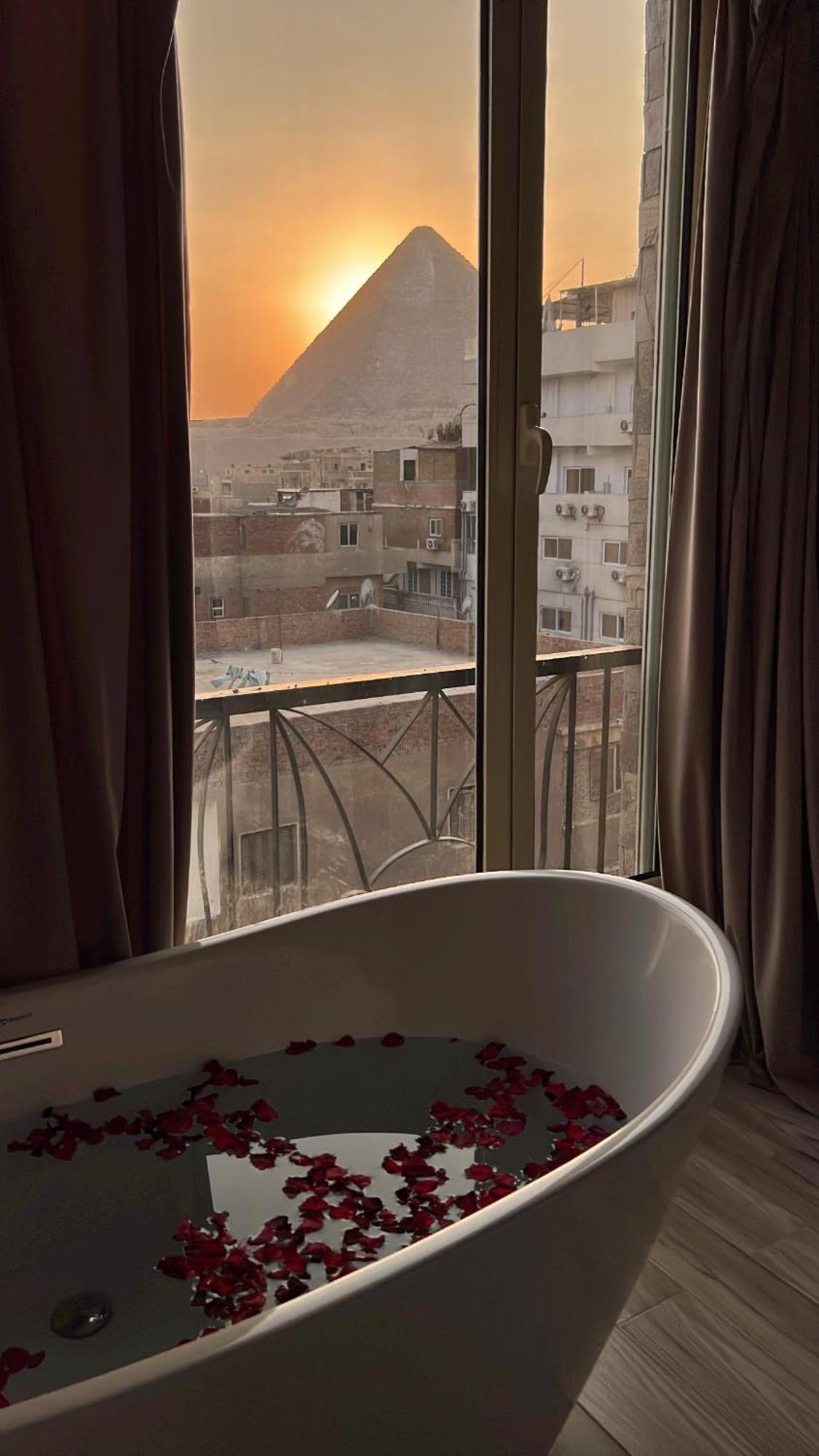 Jimmy Pyramids Hotel Kafret el-Gabal Kültér fotó
